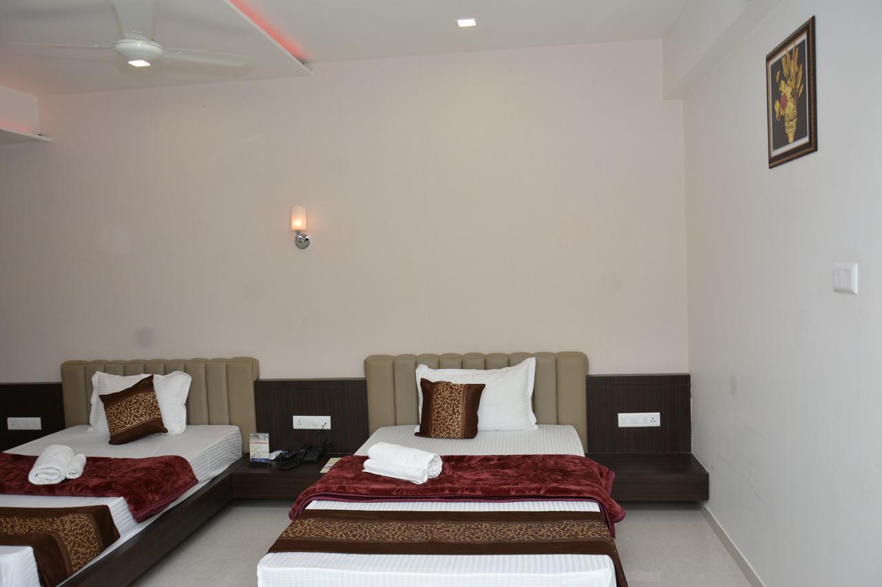 Hotel Darshan Rajula Экстерьер фото