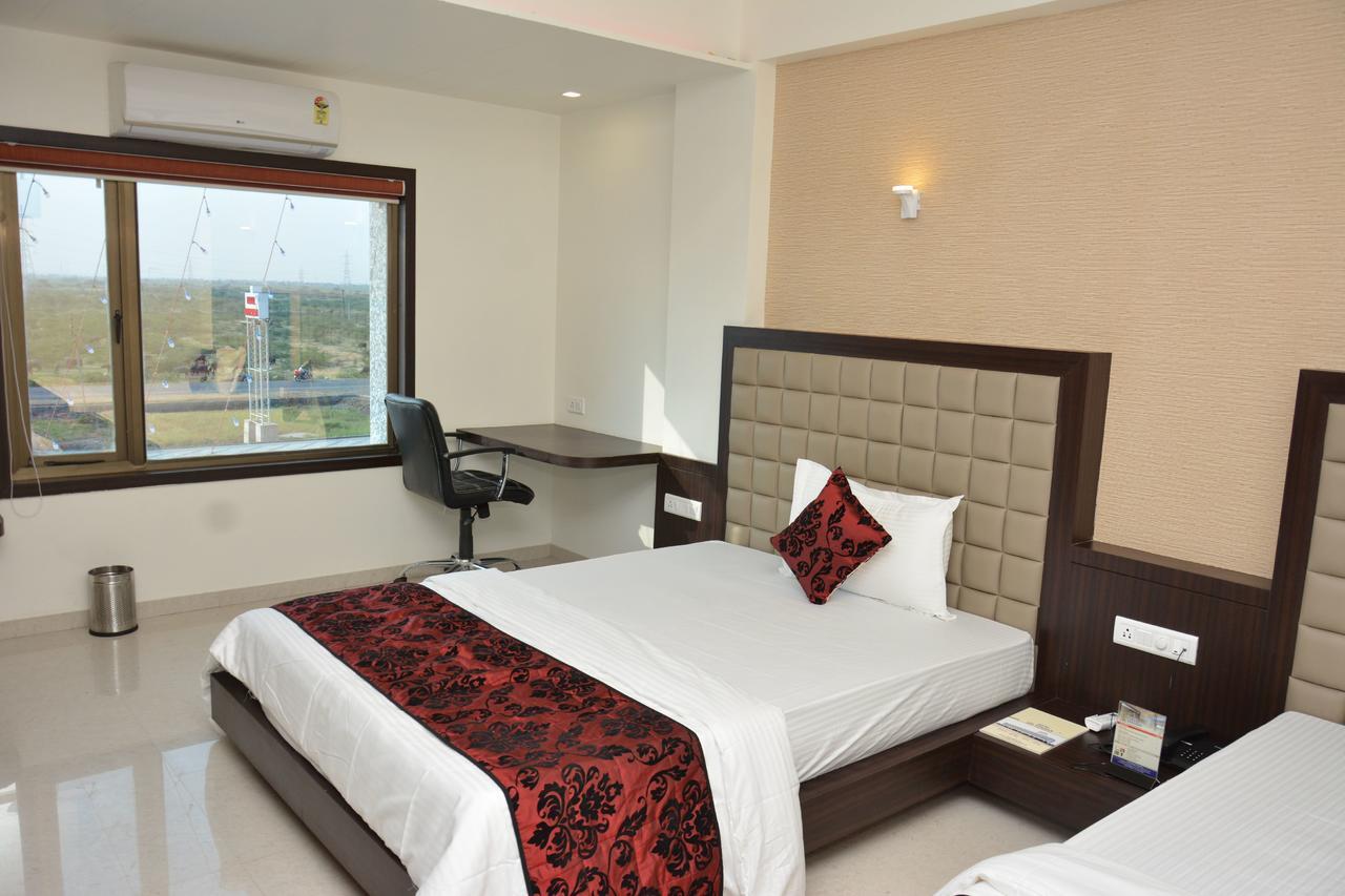 Hotel Darshan Rajula Экстерьер фото